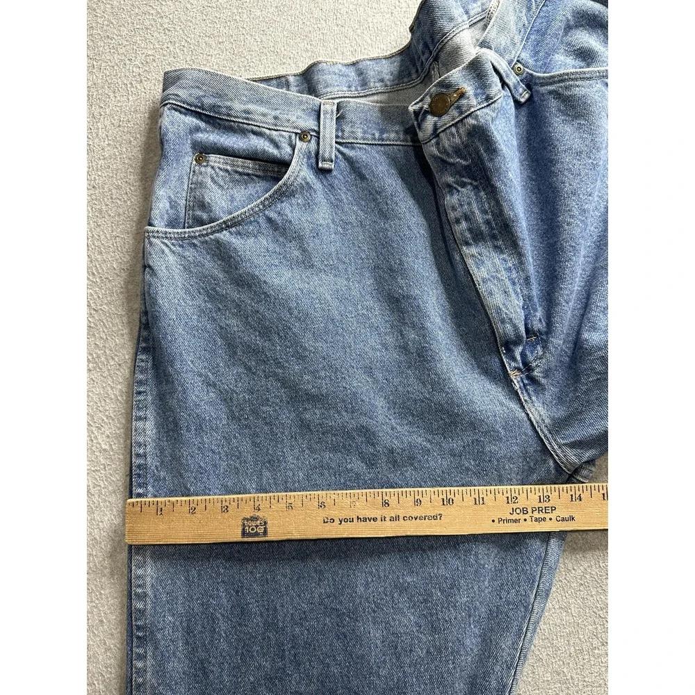 Wrangler Jeans Mens 42x30 Blue Regular Fit Authentic Denim Straight Leg YKK Zip - Picture 10 of 13